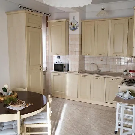 Lilium Apartment, Parco Velino Sirente