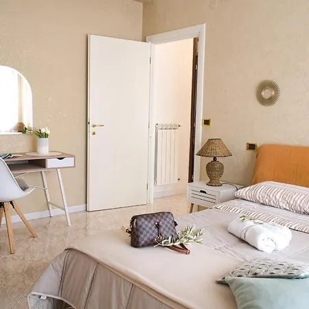 Lilium Apartment, Parco Velino Sirente דירה *